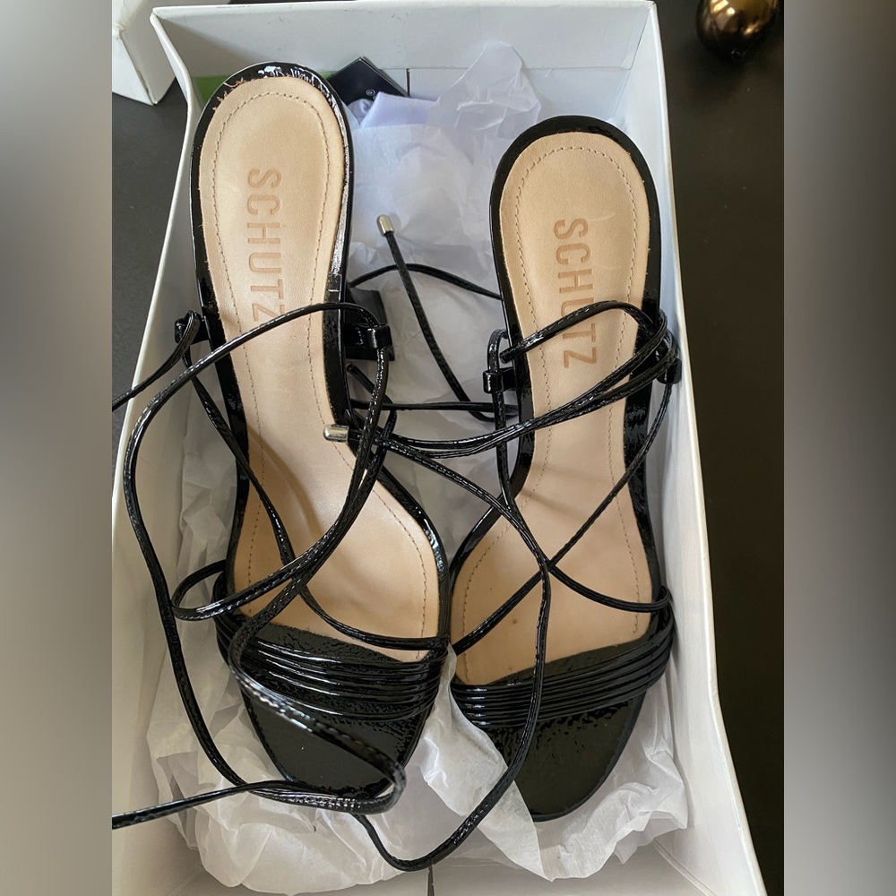 Shutz Araceli black heels size 5